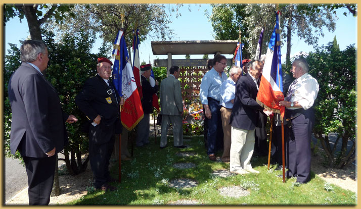 Salut des porte-drapeaux